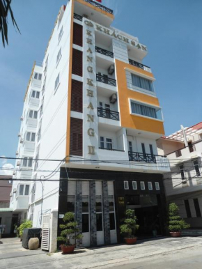  Khang Khang 2 Hotel  Куинён